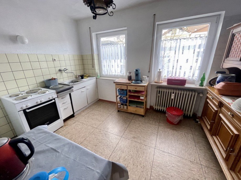 Wohnung EG Mehrfamilienhaus Stra�enhaus