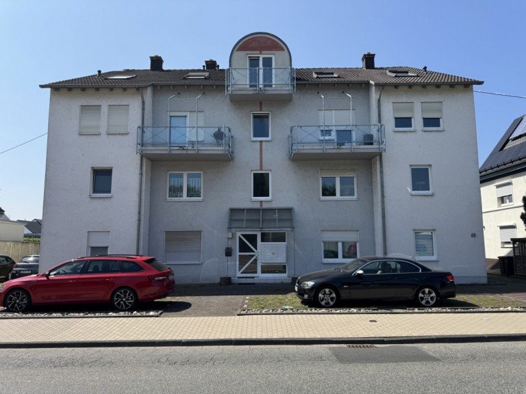  Neuwied / Heimbach-Weis Etagenwohnung Eigentum statt Miete! Helle 3 Zimmer Wohnung ab Herbst bezugsfrei!