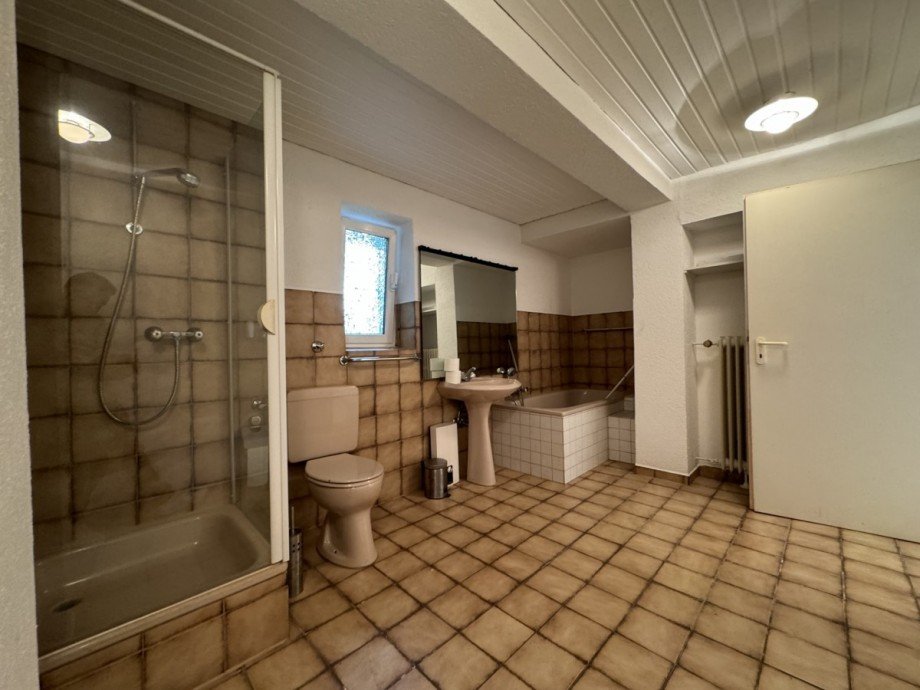  Mehrfamilienhaus K�ln Nippes