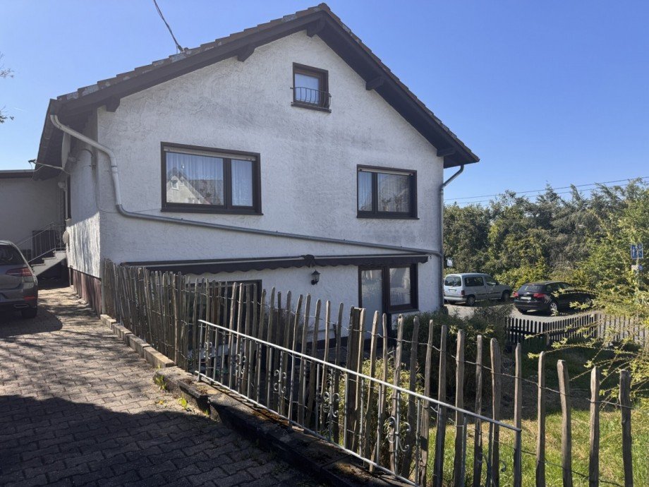  Mehrfamilienhaus Breitscheid