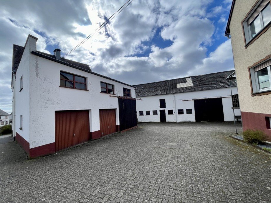 Aussen Nebengeb�ude Einfamilienhaus Kurtscheid