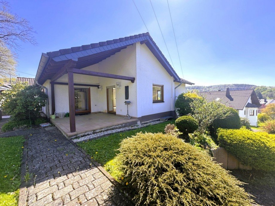 Seitenansicht Einfamilienhaus Neustadt (Wied)