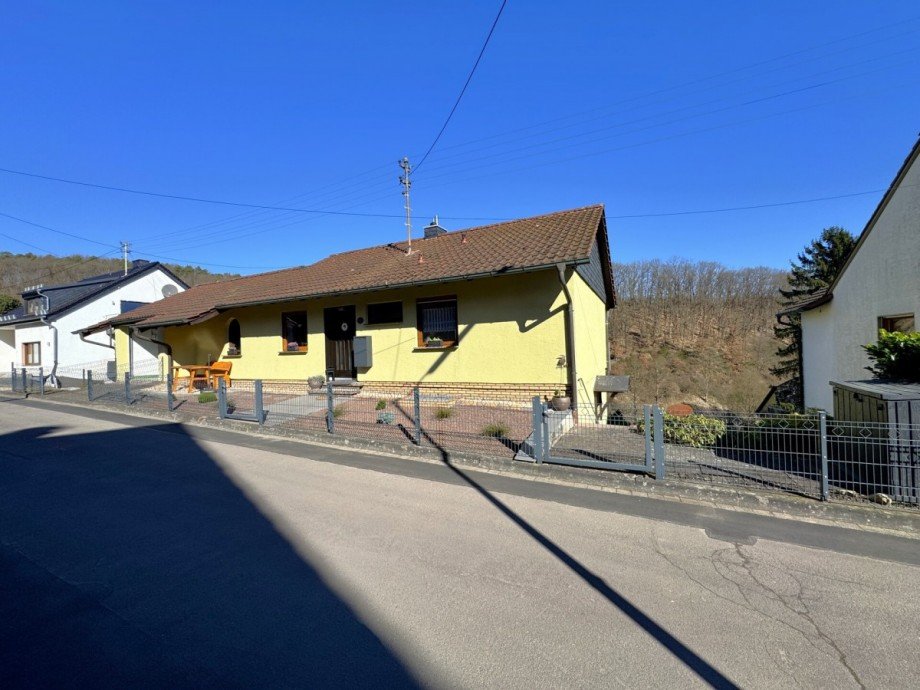  Einfamilienhaus Oberlahr