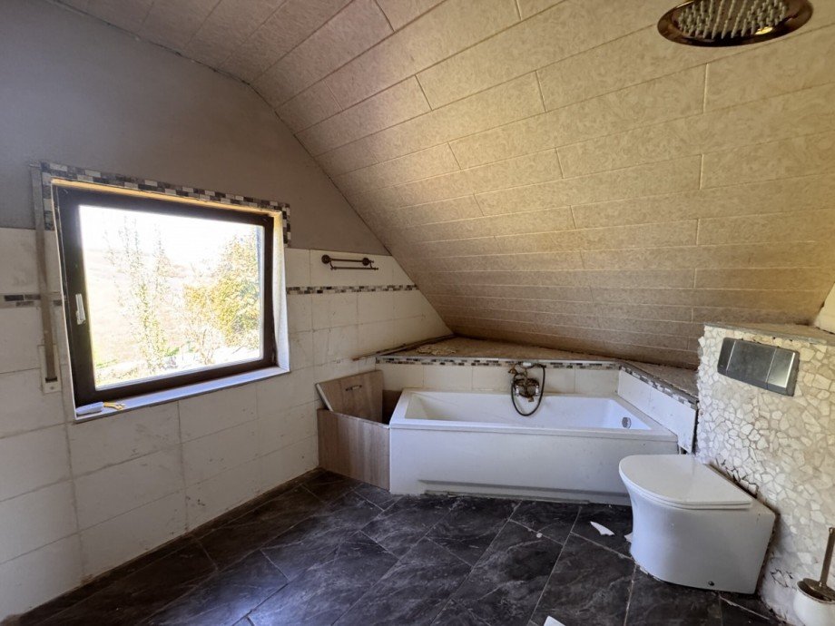 Bad OG Einfamilienhaus Mehren