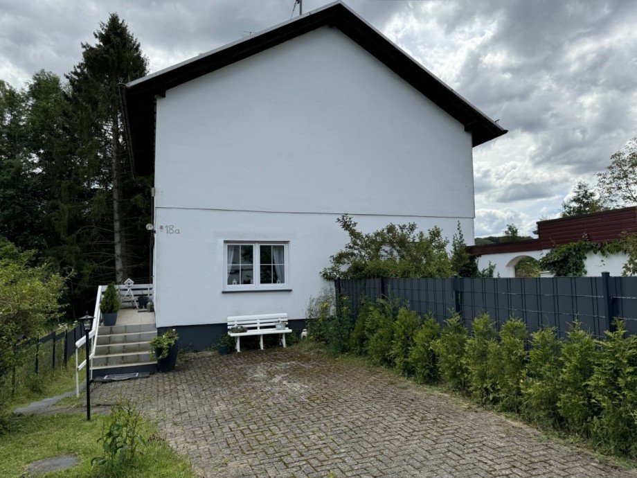  Doppelhaush�lfte S�rth