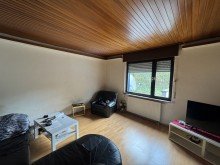  Einfamilienhaus in naturnaher Bachlage - viel Platz, 4 Garagen & Raum f�r Ihre Ideen