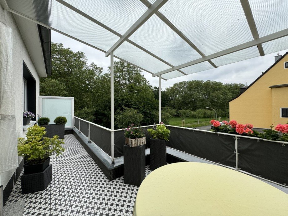 Mehrfamilienhaus K�ln Nippes