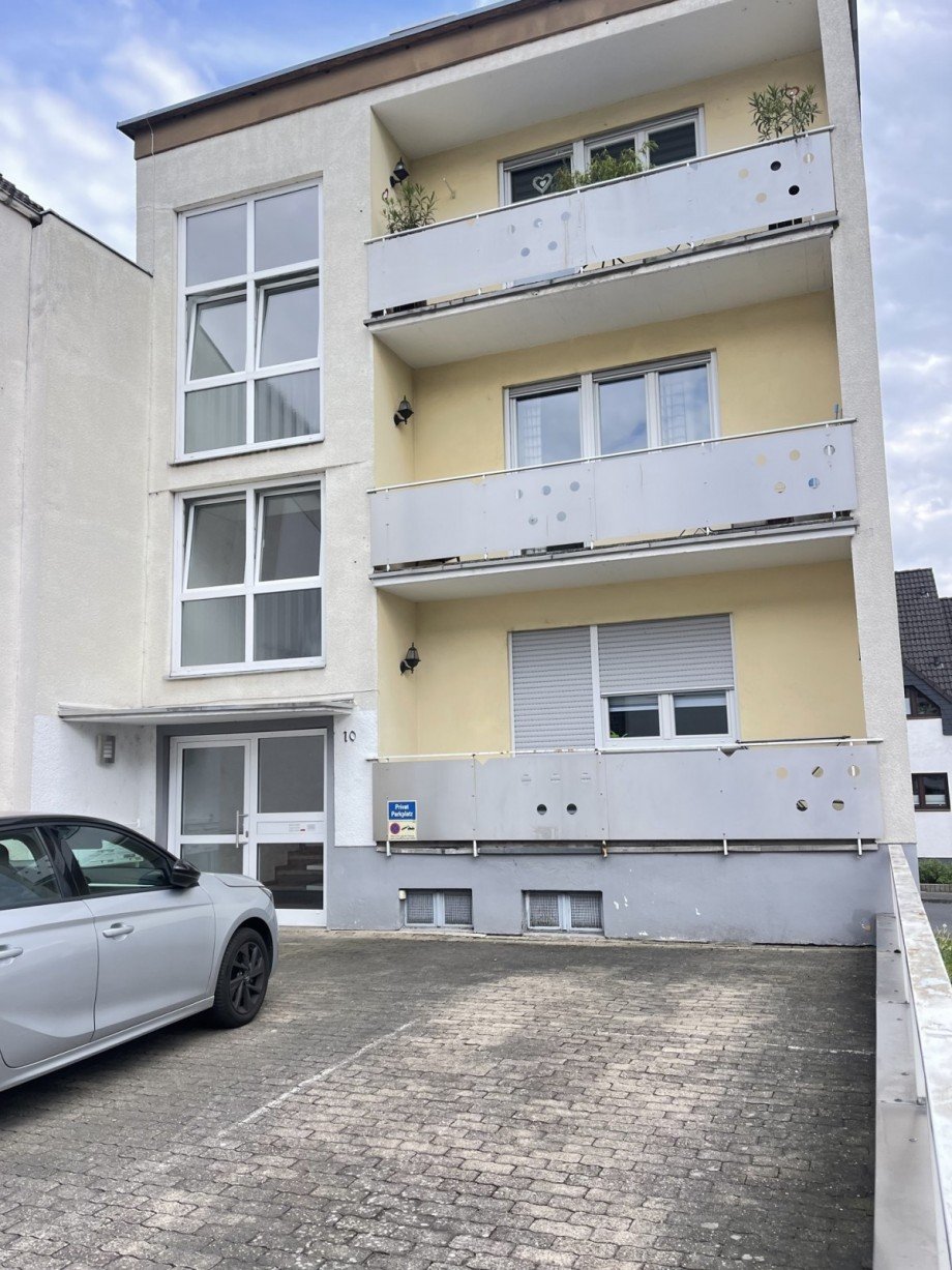 Vorderansicht Mehrfamilienhaus Bad H�nningen