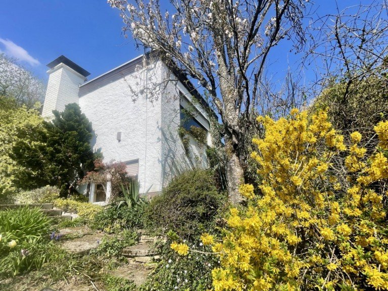  Breitscheid Einfamilienhaus R�ckzugsort f�r Kreative: Natur, Ruhe und Privatsph�re auf naturbelassenem Grundst�ck