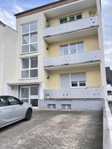 Vorderansicht *Kompakt. Zentral* 6 auf einen Streich - Apartmenthaus mit Potenzial! 20.640 Euro Kaltmiete i. Jahr