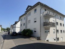  Lichtdurchflutete 3 Zimmer- Wohnung - Ideal f�r Kapitalanleger! Aktuelle KM: 507 Euro
