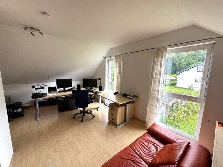 B�ro OG Einfamilienhaus Windhagen / Stockhausen