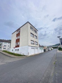 Seitenansicht *Kompakt. Zentral* 6 auf einen Streich - Apartmenthaus mit Potenzial! 20.640 Euro Kaltmiete i. Jahr