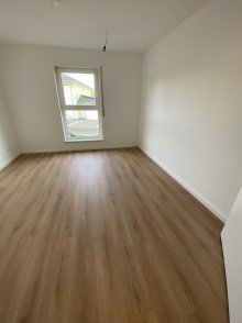  Gro�z�gige, helle 4 Zimmer Wohnung in Puderbach zu vermieten!