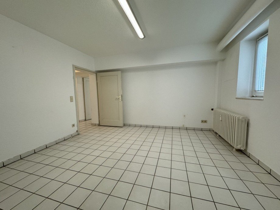  Mehrfamilienhaus K�ln Nippes